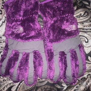 North Face Women’s XL Gloves